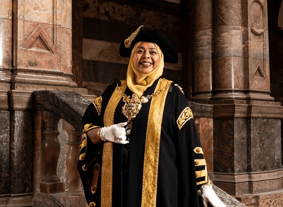 Coun Safiya Saeed has been voted in as the new Right Worshipful Lord Mayor of Sheffield.