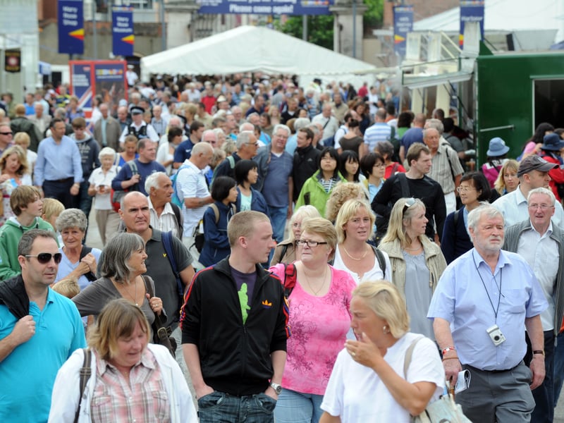 Navy Days 2010 at the Portsmouth Naval Base. Pictured is the crowds as they enter the dockyard.