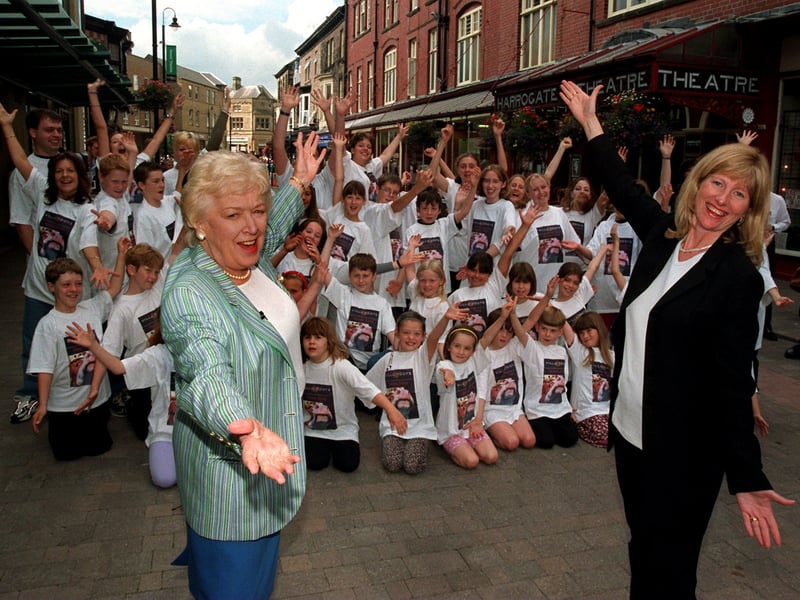Harrogate Youth Theatre's cast of Animal Farm with actress June Whitfield, left, and Alison Hartwell of sponsors Villu Toots restaurant outside Harrogate Theatre. June and the Youth Theatre took part in the official opening of the Oxford Street, precinct.