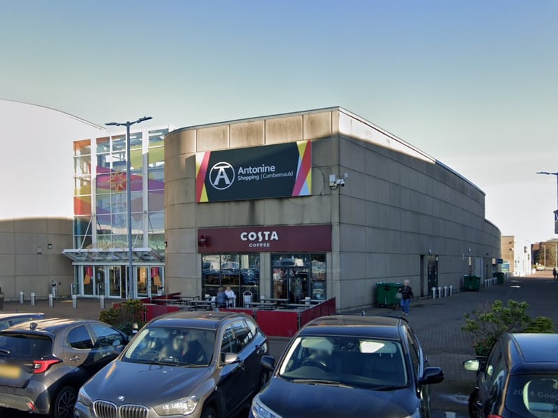 Located on the third floor of Antonine Shopping Centre, Happitots Nursery Cumbernauld has been ranked among the best Scottish nurseries since 2023. With a mix of experienced and trainee staff, the nursery has been reviewed positively by parents for its warm and welcoming environment and caters to children aged three months to five years old. In the most recent Care Inspectorate report for the nursery in 2024, it was ranked as either Good or Very Good across all areas.
