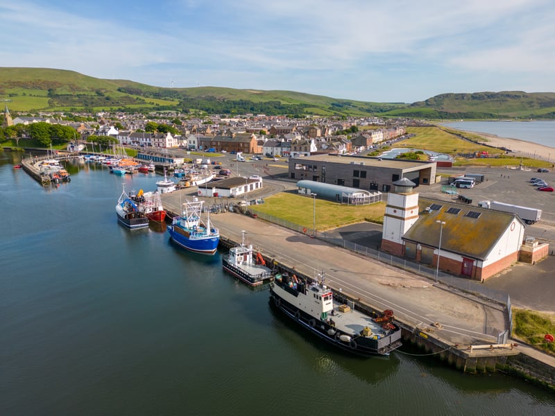 In South Ayrshire, the average time to sell is 16 days.