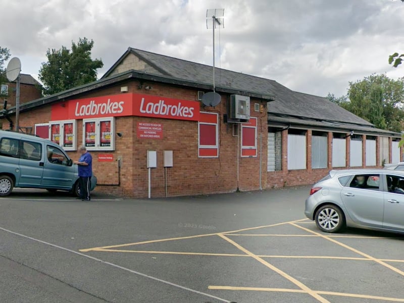 An application has been submitted to turn this disused building on the grounds of the former Mosborough Miners Welfare Club, on Station Road, into space for three 'light commercial' shops, accessible by roller shutters at the rear.
- https://planningapps.sheffield.gov.uk/online-applications/applicationDetails.do?activeTab=documents&keyVal=SW02H3NYGGR00