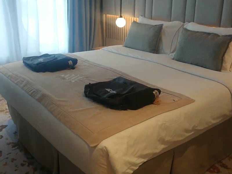 Cabin bedroom