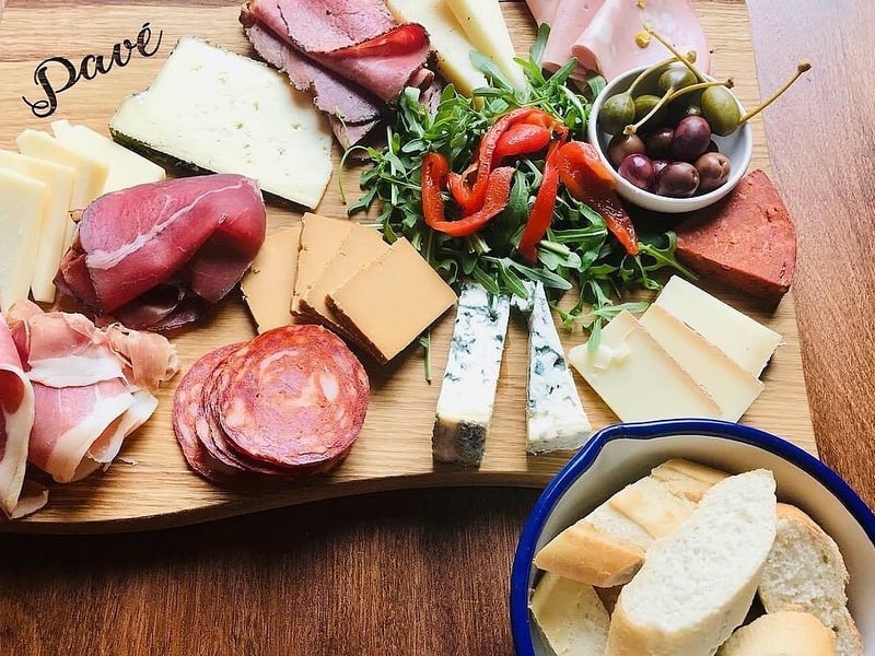 Pavé in Haworth has a 4.9* rating from 564 reviews. A Tripadvisor reviewer said: “Fantastic place, food and drinks service was fantastic, definitely worth a visit. Nice friendly atmosphere the food was amazing, not a single scrap left on any of our plate.”