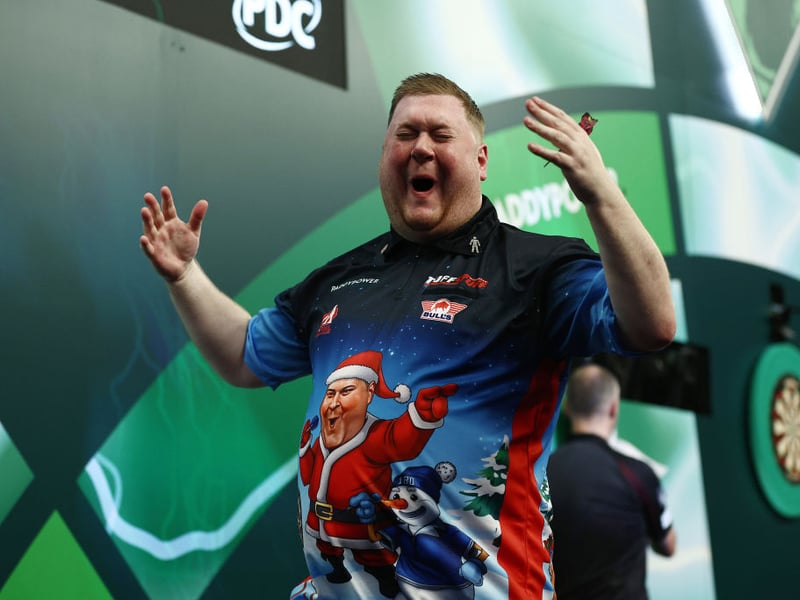 He may have never ranked higher than world number five, but longevity and consistency have amassed English darter Dave 'Chizzy' Chisnall a fortune of around £2.3 million. He has won 26 ranking PDC titles.