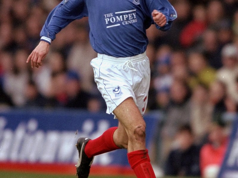 The left-back came through the ranks at The Dell and totalled 17 first-team appearances for the Saints. However, Robinson would make the move across the M27 to Fratton Park in  February 1998 and featured 77 times before his January 2000 exit.
