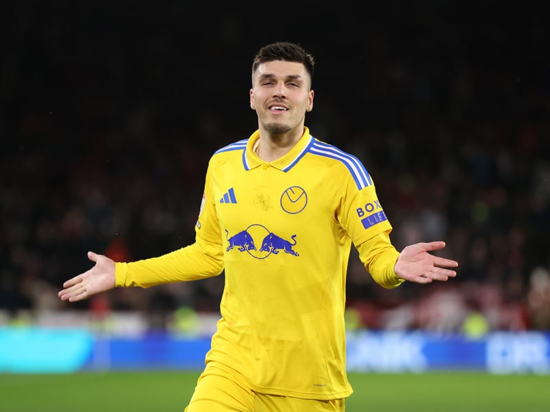 "He’s very clear in what he wants from us. The way we train, the way we play, it’s all about keeping the ball and building from the back. It’s not always easy, but he gives us the tools to make it work, and you can see the results when it clicks."