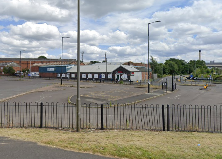 Eve's Nightclub in Wolverhampton was a popular venue in the 1980s. The club was known for its DJs like DJ Steve Welch