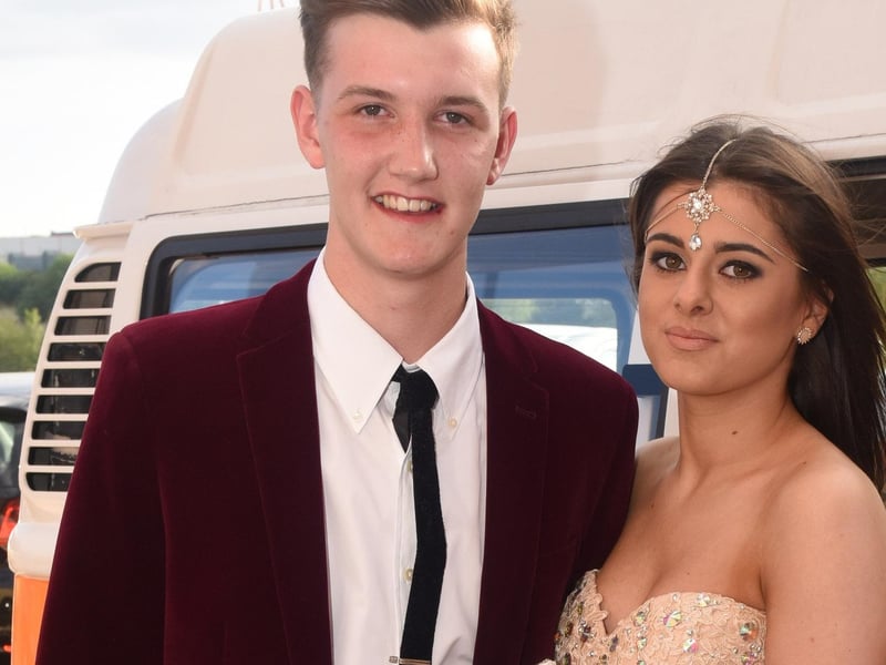 Taking you back in time for memories of the Thornhill School prom. Share your own recollections of the 2015 event.