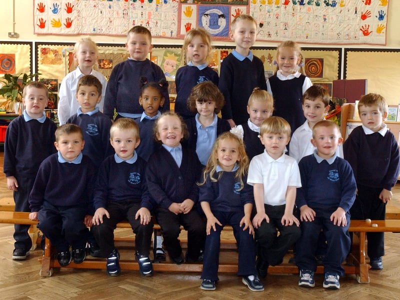 Mrs Craig and Miss Fawcett's young students from the reception class had their photo taken at Downhill Infants.