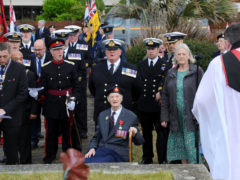 Pictured is: (middle) Keith Whiting (99) D Day veteran.