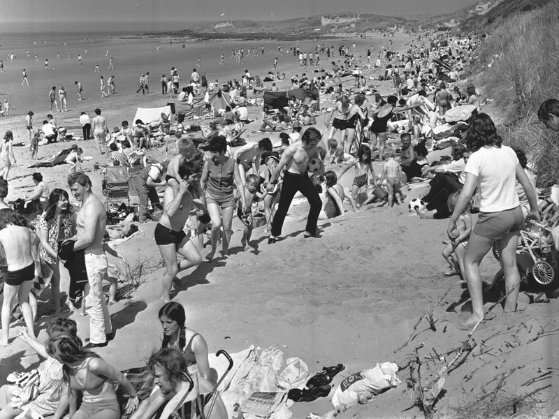 Crowds of holidaymakers on the beach at Gullane, East Lothian, in July 1972.