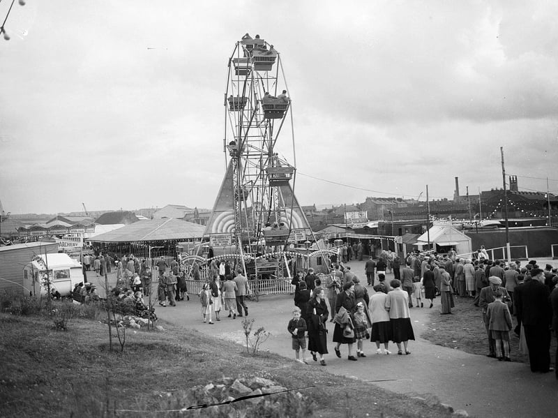 The funfair at Aberdeen during the Glasgow Fair holiday in 1954