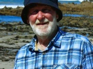 Born December 16, 1936 and died peacefully May 20, 2025.
A much-loved, accident-prone husband, father, grandfather, and great grandfather.
The funeral service will take place at St. Mary's Church Portchester, on Wednesday, June 18 at 1pm.
No flowers please but donations, if desired, via https://robinennew.muchloved.com or cheques payable to CRUK can be sent c/o A H Freemantle Funeral Directors, 46 South Street, Fareham, PO14 4DY 
01329 842115