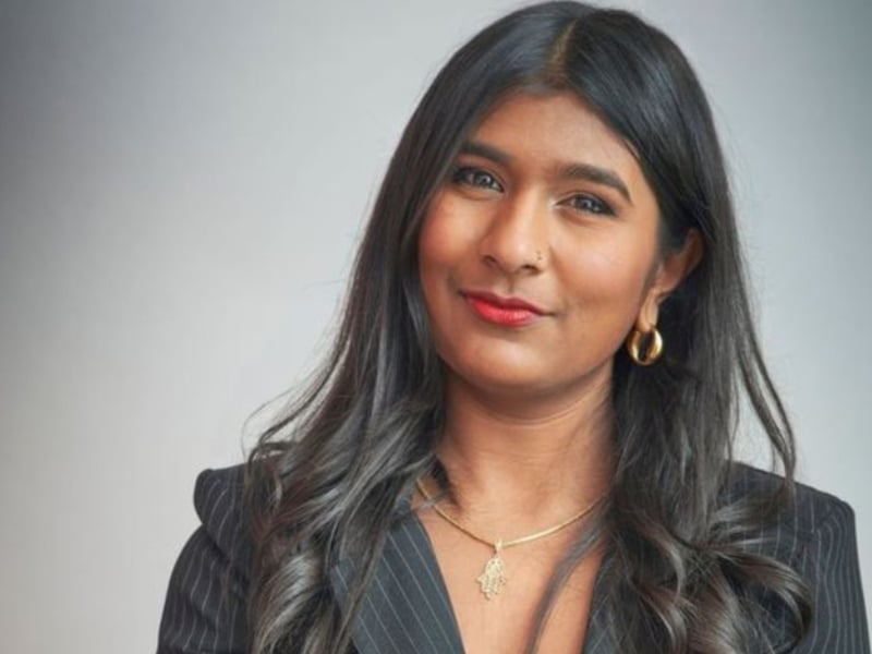 Join Ash Sarkar and Michael Chessum for a thought-provoking conversation on the complexities and contradictions of contemporary left-wing politics, from the rise of cancel culture and "wokeism" to the increasing fragmentation amongst progressive movements. Sarkar and Chessum will also explore why progressive politics seem to falter in the face of cultural and social change.