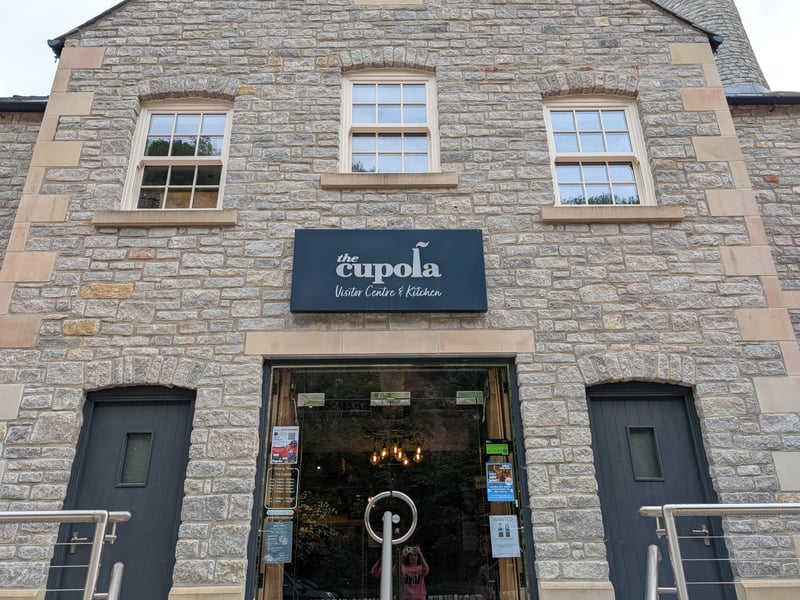 Situated in the heart of Stoney Middleton, The Cupola is a café, bar, grill, restaurant, shop and visitor information hub.