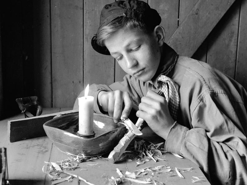 Whittling is a lost art which once brought joy to generations of children. Most youngsters today have never experienced the sense of achievement you get from carving something unique with just a knife and a piece of wood. Of course, youngsters in the past didn't have video games or streaming to keep them entertained.