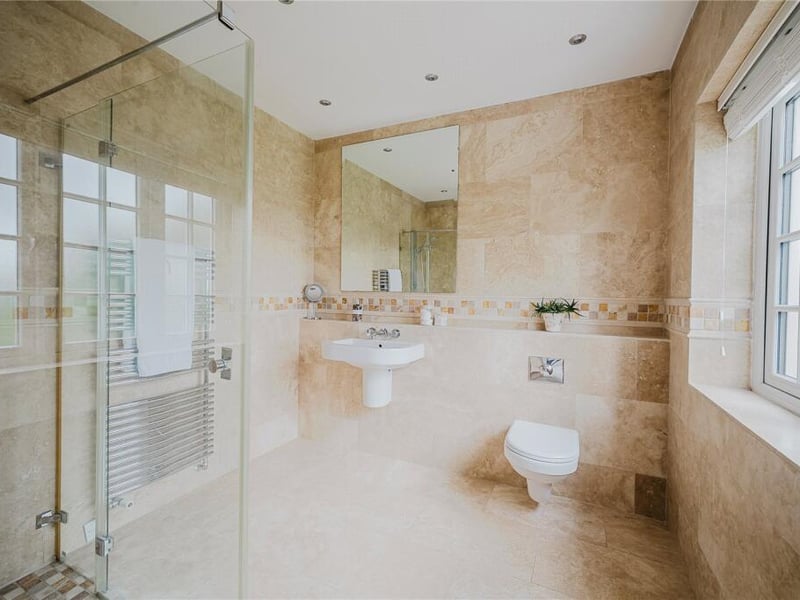 En suite
