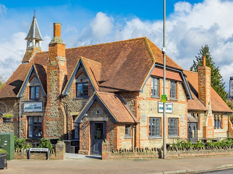 The Old School House in Milton Keynes has a 4.3* rating from 37 reviews. A Tripadvisor reviewer said: “Wonderful staff, who were friendly, kind and tentative. We were there as a family and everyone enjoyed their meals. Fab!”