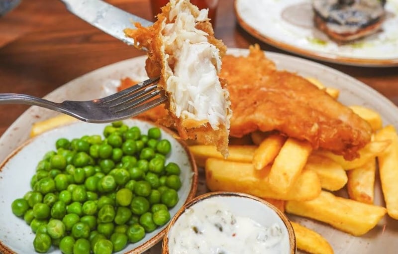Ye Olde Swan in Milton Keynes has a 4.3* rating from 19 reviews. A Tripadvisor reviewer said: “Nice location and a warm welcome. Our server Cheryl was really friendly and very helpful. Food was nice but not amazing.”