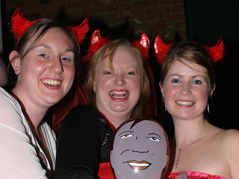Kerrie, Marianne and Nicola at Varsity bar, West Street, Sheffield, in 2004