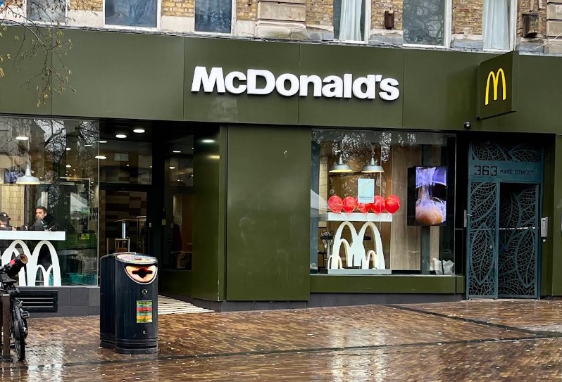 Hackney’s McDonald’s location has a one-star rating percentage of 26.46%.