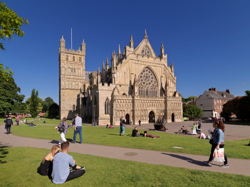 Exeter has 0.8 clubs and 3.4 pubs and bars per 10,000 people, according to Capital on Tap, with an average rating of 4.4/5 for its nightlife. There's so much to see in this beautiful, historic city, from exploring its famous underground passages to browsing the wealth of fascinating exhibits at the Royal Albert Memorial Museum. Exeter's also been voted one of the best places in the UK for eating out, with Stage among the many excellent restaurants it boasts. The average monthly rent in Exeter is £1,288, according to the latest figures from the Office for National Statistics, which is below the UK average of £1,335. All these things combined make it the third best city in the UK for enjoying the single life.