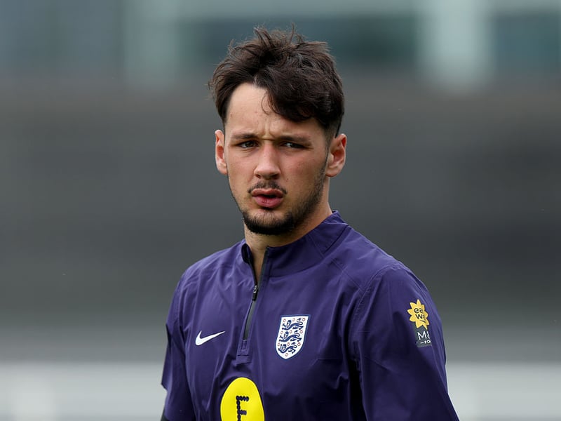 I think this one does get done, by hook or by crook. Newcastle's hand was forced last summer due to PSR, they had to pull the plug. But this summer is different. A deal was almost set last week, but then the Clarets moved the goalposts in a bit of a petty move. Still, player wants it. It'll happen.
