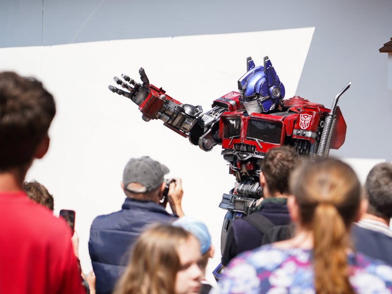 Port Solent Comic Con welcomed all things sci-fi with a day full of workshops, character appearances and  cosplay.

Pictured: Optimus Prime

Picture: Alec Chapman