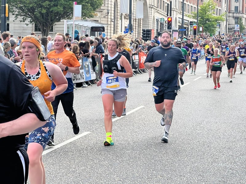 Runners heading for the finishing line.