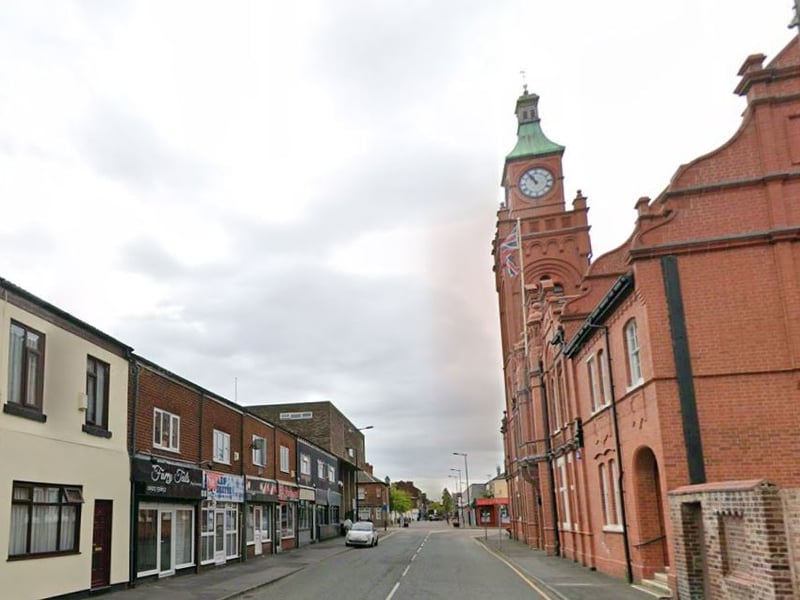 Newton-le-Willows, in St Helens is the fifth cheapest of the UK's 30 top underrated property hotspots, according to Sell House Fast, in which to live. It's just 20 minutes by train or 55 minutes by car from Manchester city centre, and the average house price there is £217,622. It achieved an overall score of 5.73/10, placing it 8th out of 30, and was rated particularly highly for education and its food and drink scene. According to Sell House Fast, 72 per cent of schools within five miles are rated 'good' or 'outstanding' by Ofsted, and there are 44 restaurants within five miles.