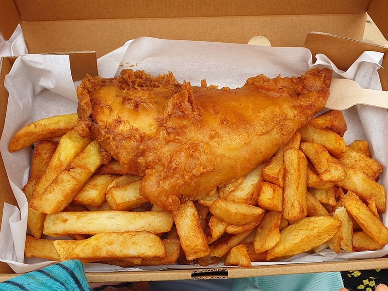 Lifeboat Fish Bar in Scarborough, North Yorkshire has a Tripadvisor ‘value’ rating of 4.8 and overall Tripadvisor rating of 4.9.
