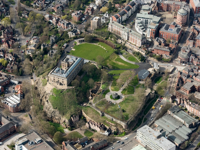 In Nottingham, the average monthly rent rose by 0.5% during the year ending in April 2025, to £955. That was the 14th biggest rise out of 16 major cities, according to the latest figures published by Zoopla.