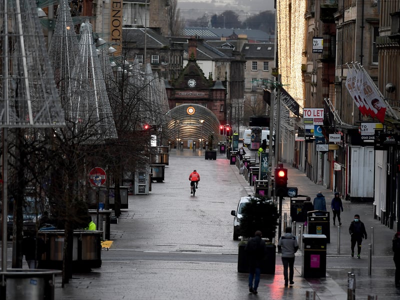 In Glasgow, the average monthly rent rose by 2.5% during the year ending in April 2025, to £978. That was the eighth biggest rise out of 16 major cities, according to the latest figures published by Zoopla.