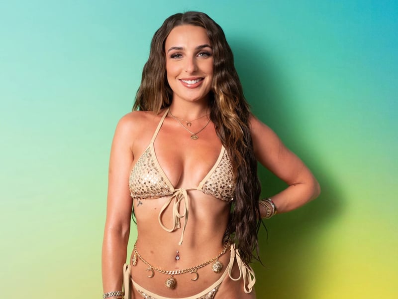 American Love Islander Toni Laites works as a Las Vegas pool cabana server and has narrowed her odds to 8/1 to win.