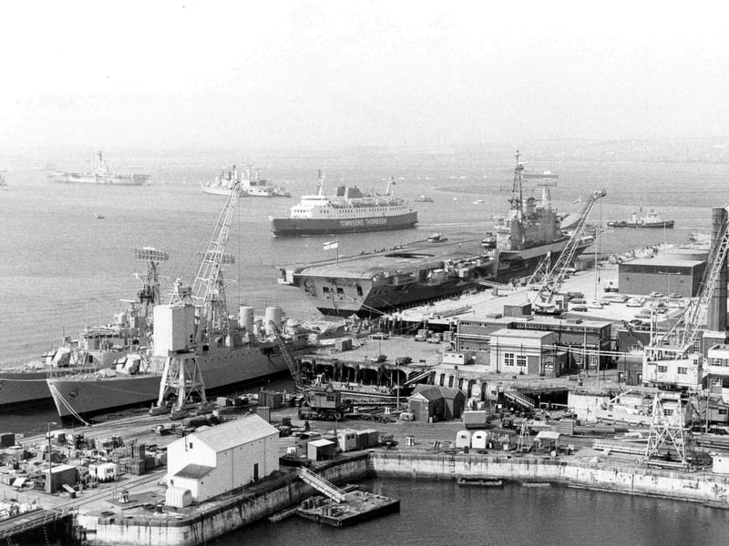 HMS Hermes, recommissioned from Portsmouth dockyard, became the Task Force flagship within three days of the invasion. Hosting Sea Harrier and Sea King squadrons, she launched air strikes, air defence patrols, and reconnaissance missions deep into Argentine territory. Positioned outside threat range, her Harriers maintained sustained air superiority. As the main carrier, Hermes enabled fleet protection, ground support, and maritime strikes — central to overall success in recapturing the islands.