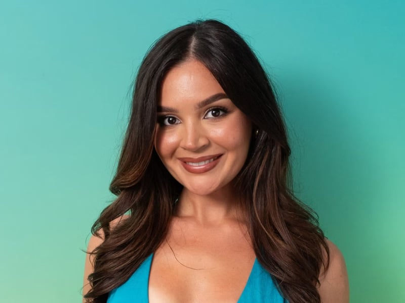 Welsh Insurance Development Executive Emily Moran only entered the villa on the fifth day and is now a 9/1 shot for the Love Island title.
