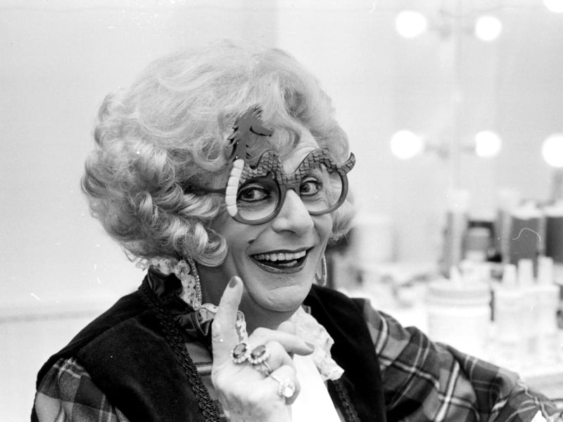 Australian actor Barry Humphries as housewife-superstar Dame Edna Everage at the Playhouse theatre in Edinburgh, October 1988.