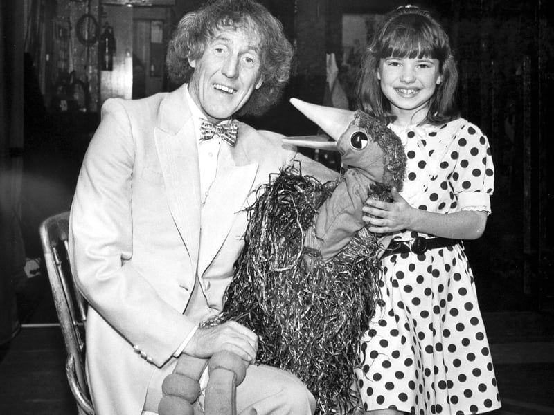 Eight-year-old Susan Bremner met Rod Hull & Emu backstage at the King's theatre in Edinburgh, March 1988