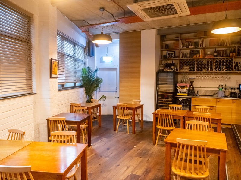 Ox Club has been described by Michelin as an “unpretentious restaurant”, which also is home to a beer hall and cocktail bar. Michelin also commented on its bold flavours and vegetarian options.