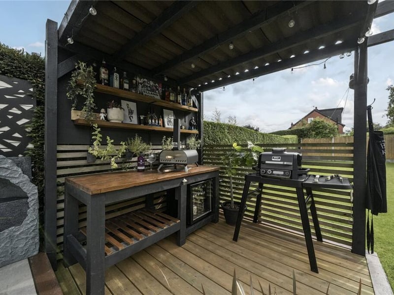 Garden kitchen