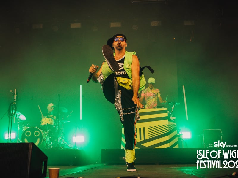 Thousands of people flocked to the Isle of Wight Festival on Thursday to celebrate the start of the four day event. 

Pictured: Rhythm of the 90s performing at the Isle of Wight Festival 

Picture: Day Rutherford