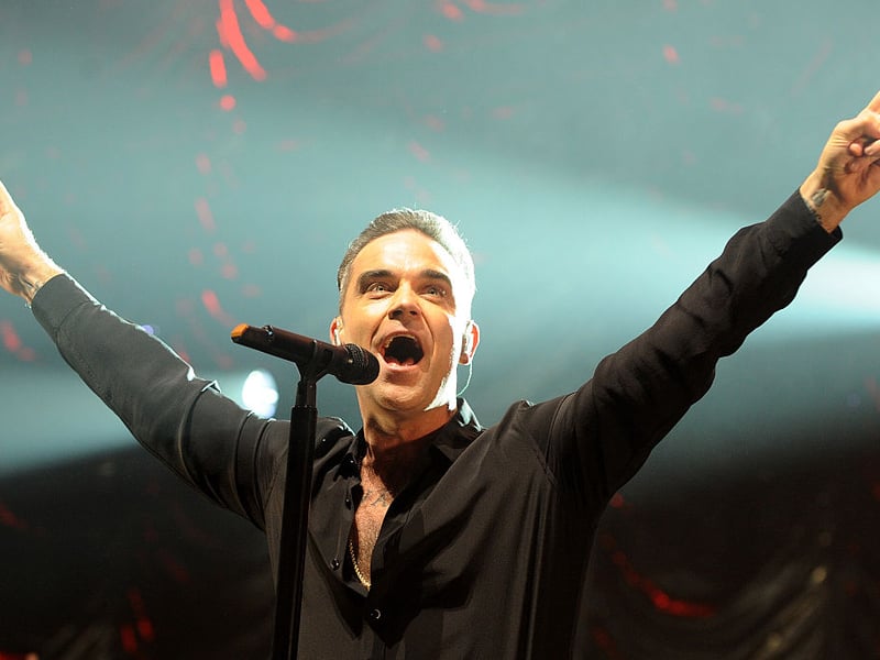 Also priced at 2/1 to play a secret set at Worthy Farm is Robbie Williams. Robbie is currently touring with a huge stadium show, earning praise from fans and critics alike. He's not doing anything else on the weekend of Glastonbury, where he last performed back in 1998. His new album Britpop features the singer at Glastonbury in 1995, when he famously hung out with Oasis and acter in a manner not approved of by his Take That paymasters.