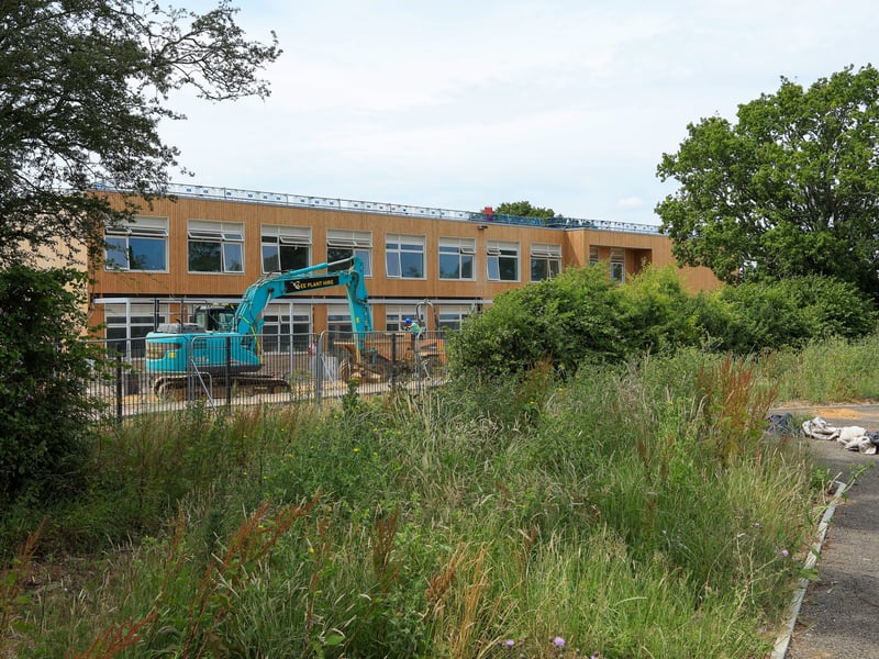 Construction site at Marrelsmoor Avenue, Waterlooville, where Newlands Primary Academy is being built

Picture: Chris Moorhouse (250625-32)