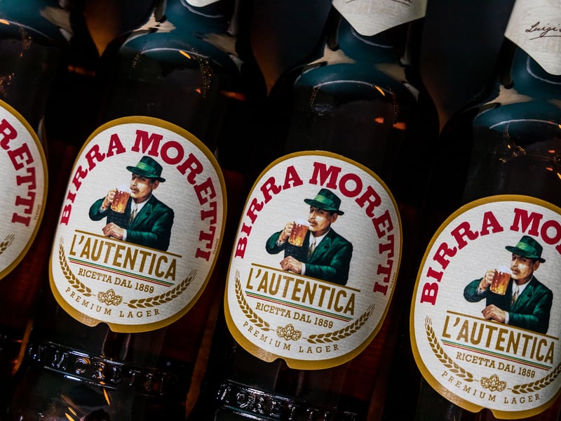 Birra Moretti is an Italian beer. Most Brits drop the beginning of the name, and mispronounce it as “Mor-ett-ee”. The correct pronunciation of Birra Moretti is “Bee-ra Mor-ret-tee”.