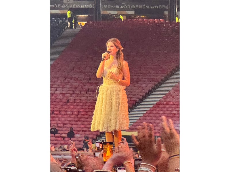 A walkway meant the star could head out into the audience and meet her fans.