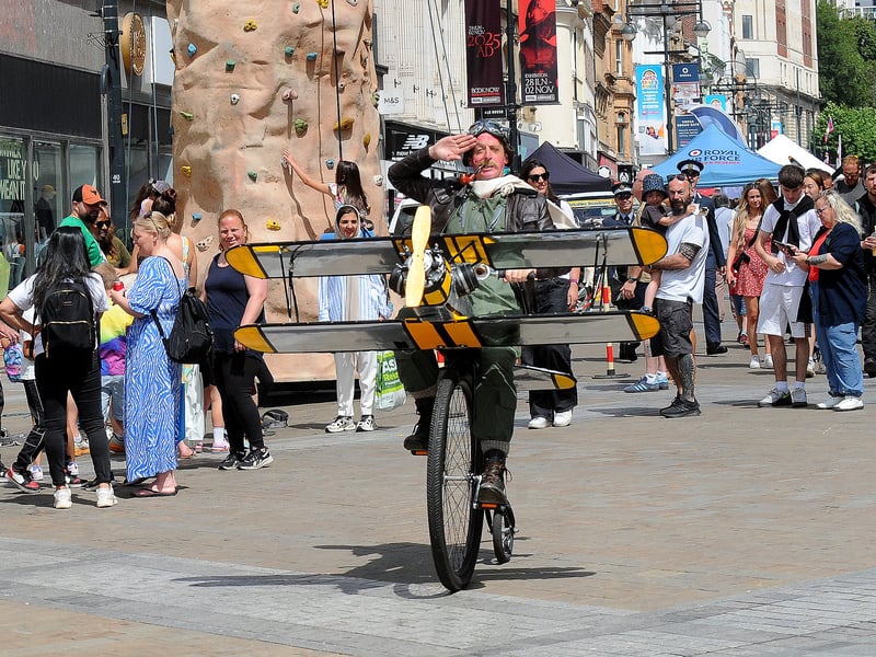 Victor Bravo performing in Briggate