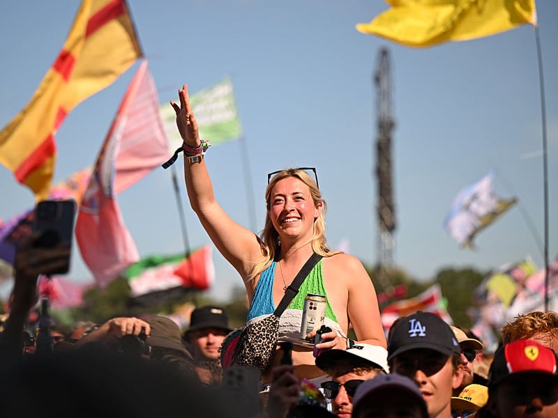 The crowd were delighted to witness the surprise set whaich was the worst kept secret at Glastonbury.