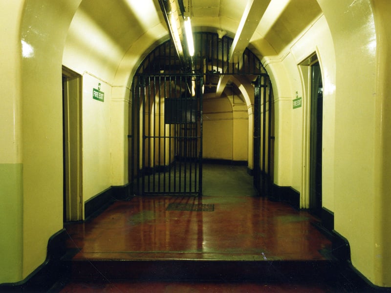 One of the most notorious prisoners to have been housed in the Bridewell was Charles Fredrick Peace. He was on the run after committing a murder in Sheffield in 1876 and continued to roam all over the country burgling and thieving.