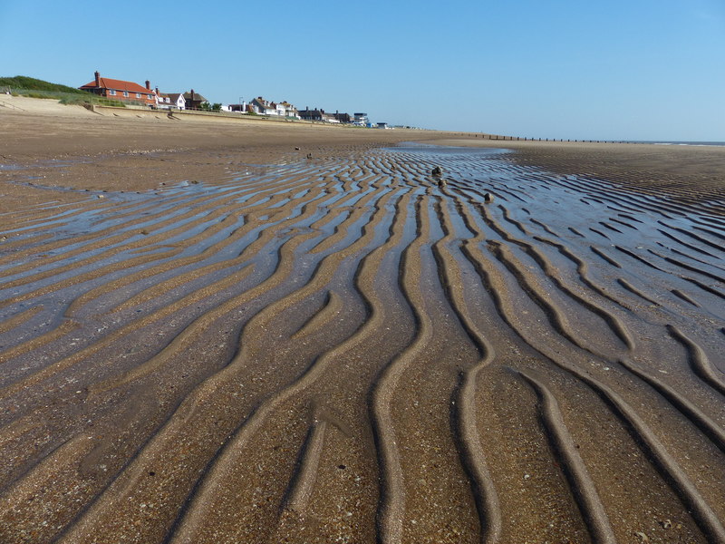 Nestled between Skegness and Ingoldmells, Seathorne beach definitely doesn't get the attention it deserves. A popular caravanning destination, Seathorne is often much quieter than its northern and southern neighbours, particularly during the winter months. An amusement arcade and café are located right next to the beach.